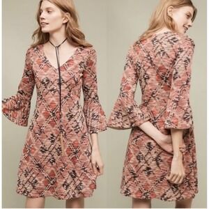 Maeve Anthropologie Pink Diamond Knit Bell Sleeve V‎ Neck Mini Dress Women's M
